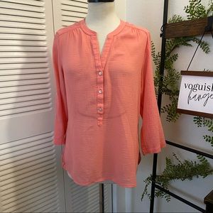 Tommy Bahama| M |Coral Crinkle Mid Length Shirt Blouse